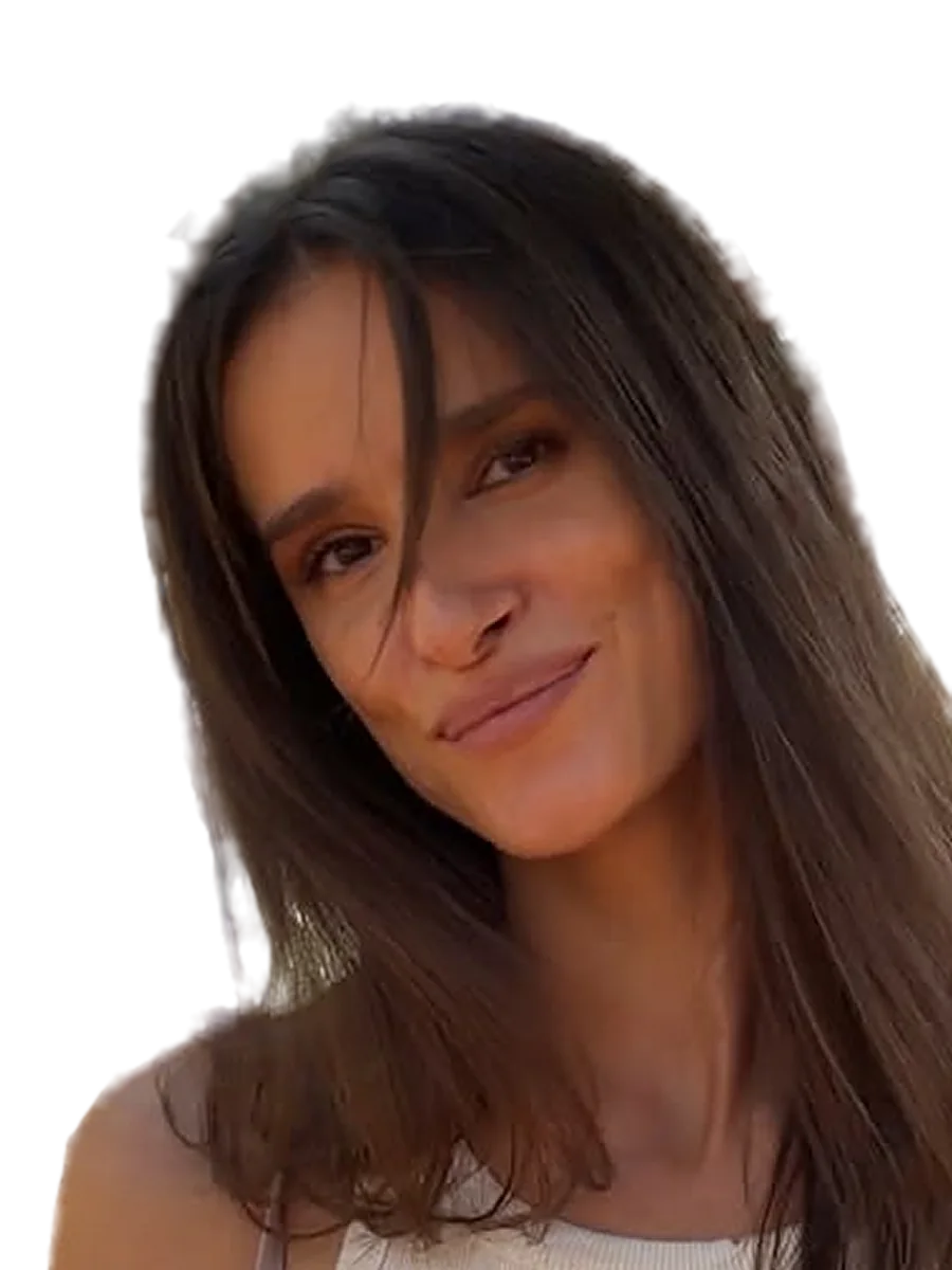 אלינה פושקרסקי — AI Builder